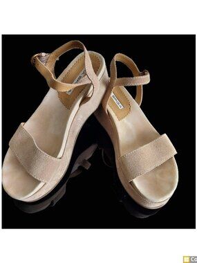 Via Spiga beige suede wedge sandals. SZ 7.5